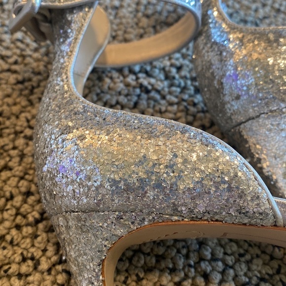 Sophia Webster, Silver Sparkles, Ankle Strap, Sandal with 3 inch Heel, Size 37 - Picture 9 of 12